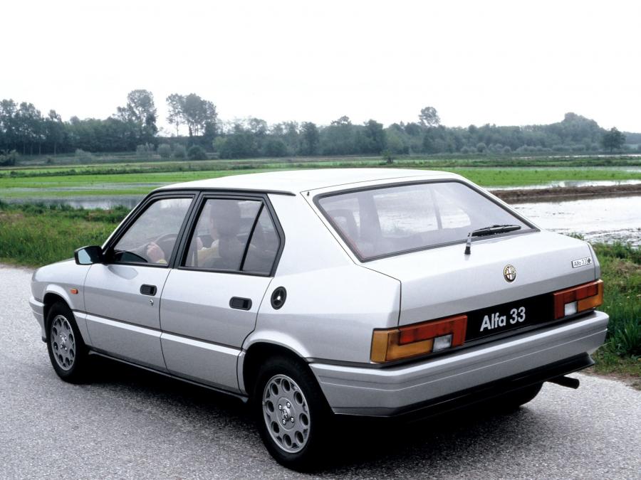  Alfa Romeo 33 1.5 Quadrifoglio Verde (905) 1984 года  (фото 5 из 7)